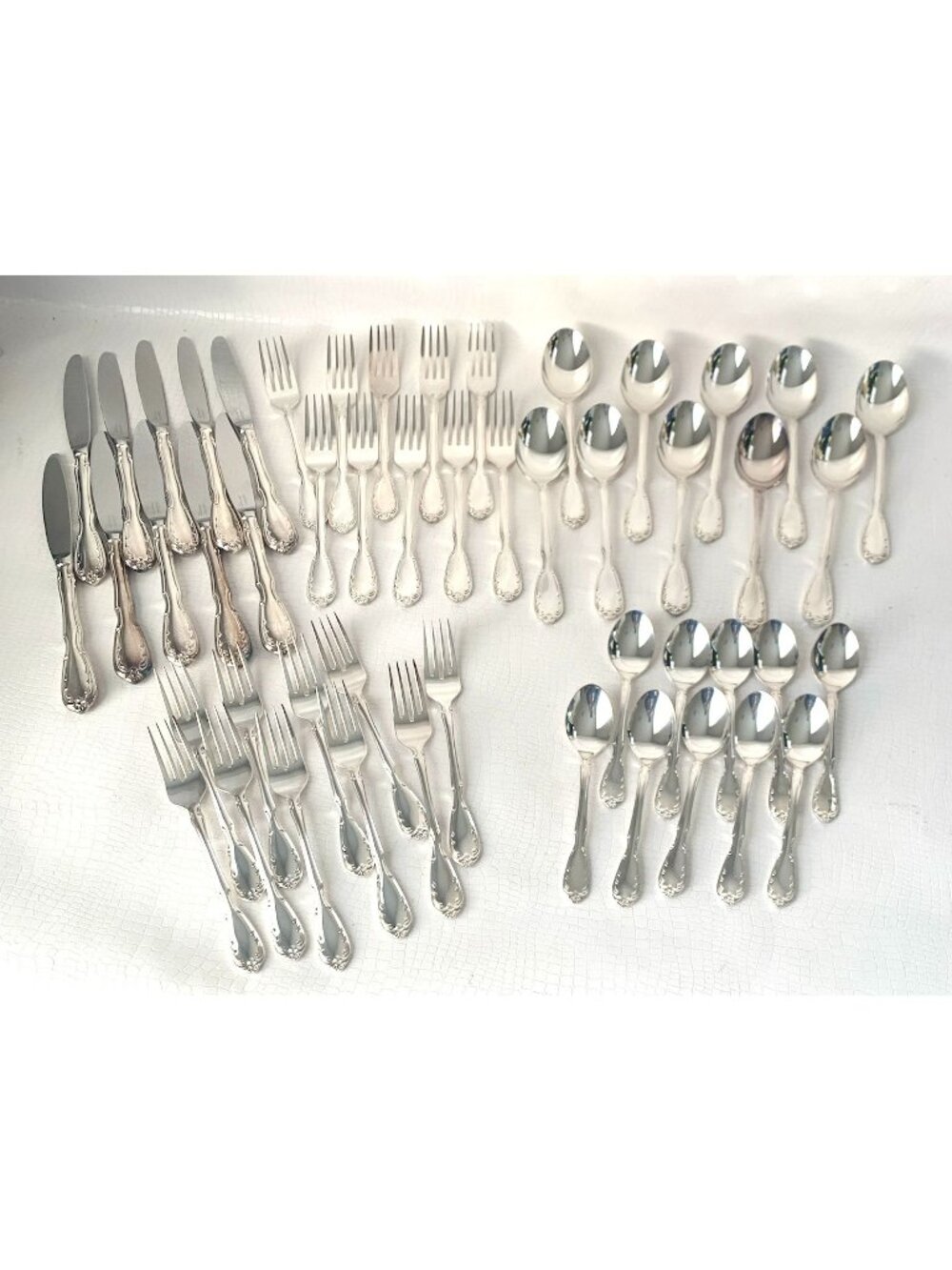 50 Pieces Noritake Serenade Flatware Cutlery Service For 10 Place Settings